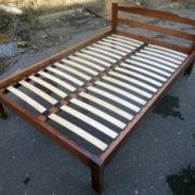 Купить двуспальную деревянную кровать в Донецке